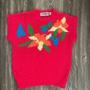 90’s Worthington brand short-sleeve knit sweater with a colorful floral Large